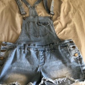 denim overall shorts